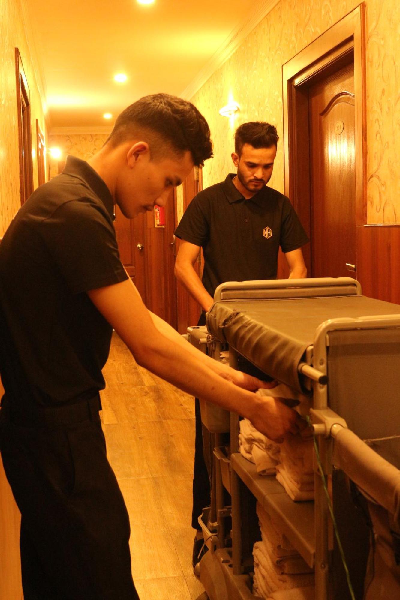 Hotel Noor Empire International Kormangala Bangalore Exteriör bild