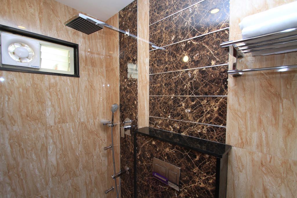 Hotel Noor Empire International Kormangala Bangalore Exteriör bild