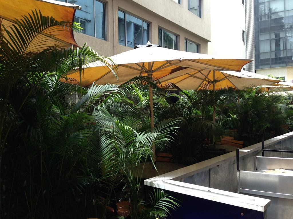 Hotel Noor Empire International Kormangala Bangalore Exteriör bild